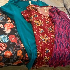 Lot of 4 Lularoe Tops—XS